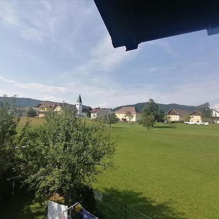 Ferienwohnungen Pippenbach Unternarrach Room photo